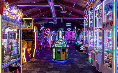 Interior picture of Arena Sports Issaquah, featuring the arcade